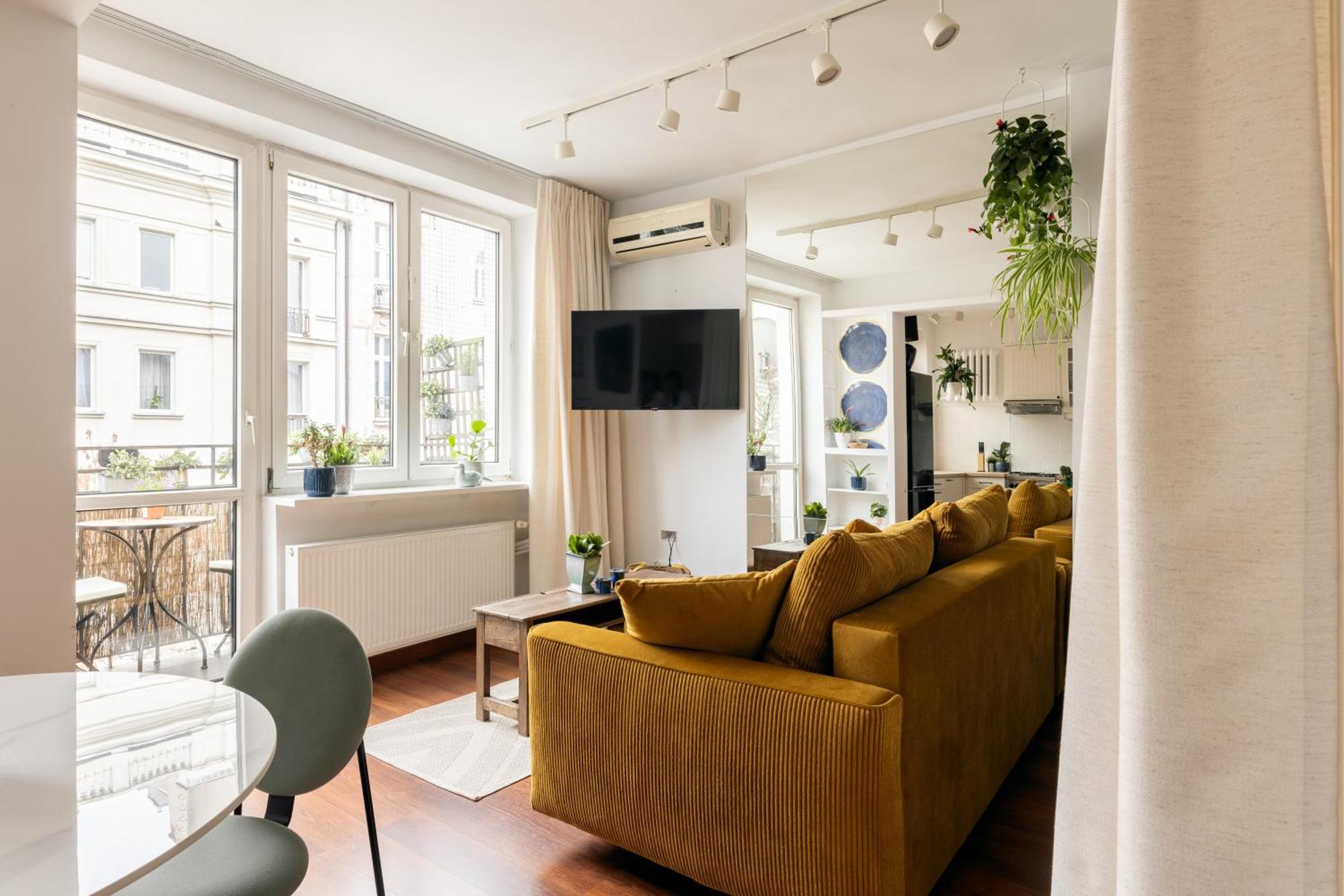 Apartament Relax Hoza / Poznanska