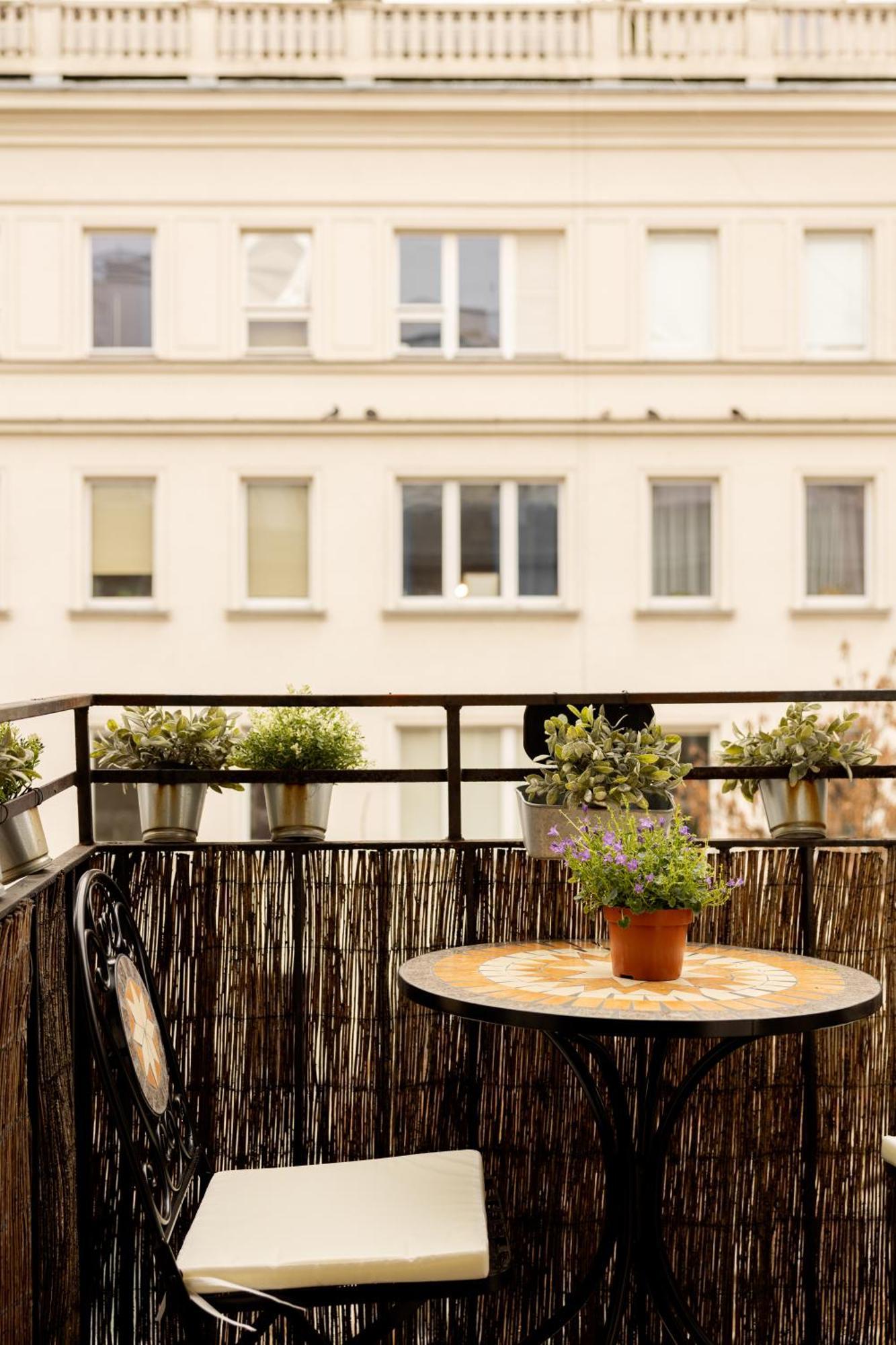 Apartament Relax Hoza / Poznanska *